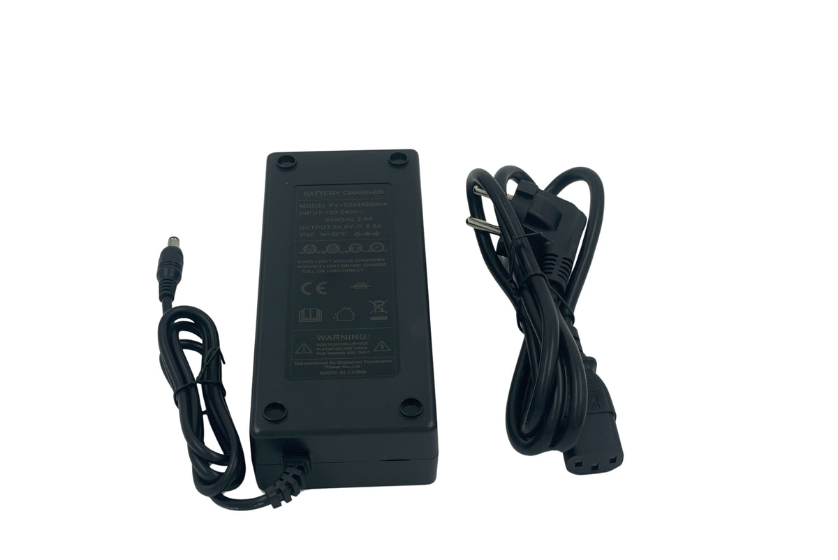 Sort oplader til 48V batteripakke til el-ladcykel